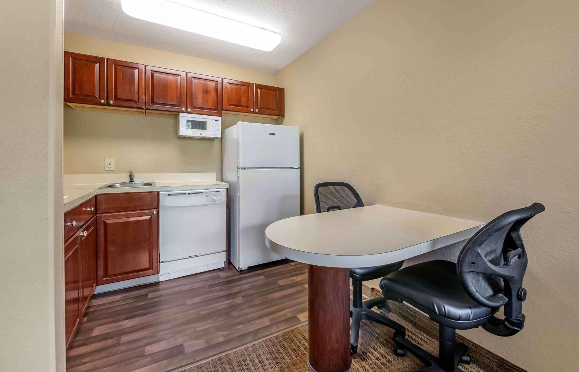Extended Stay America Suites - Raleigh - Rtp - 4919 Miami Blvd 더럼 외부 사진